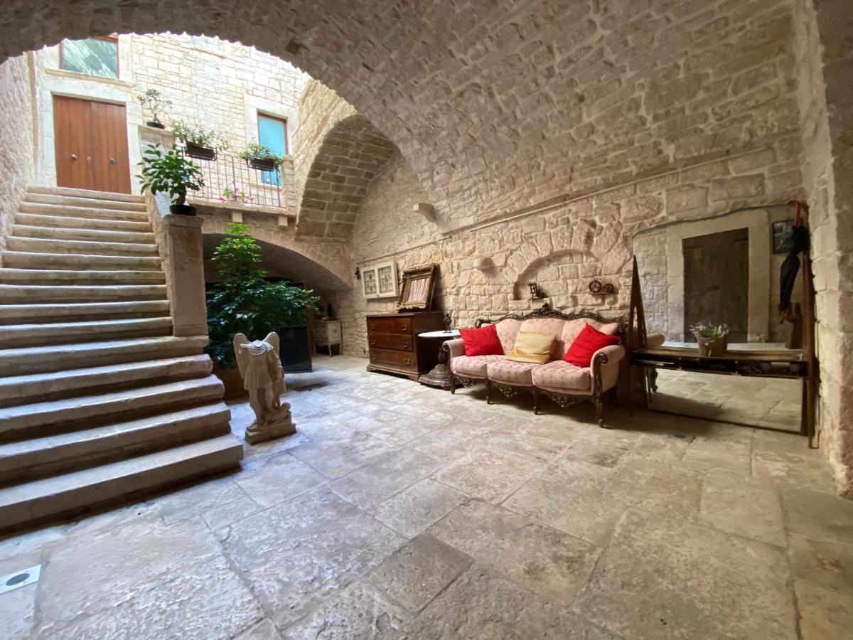 Palazzo Morola XIV Century Apartment Giovinazzo Ngoại thất bức ảnh