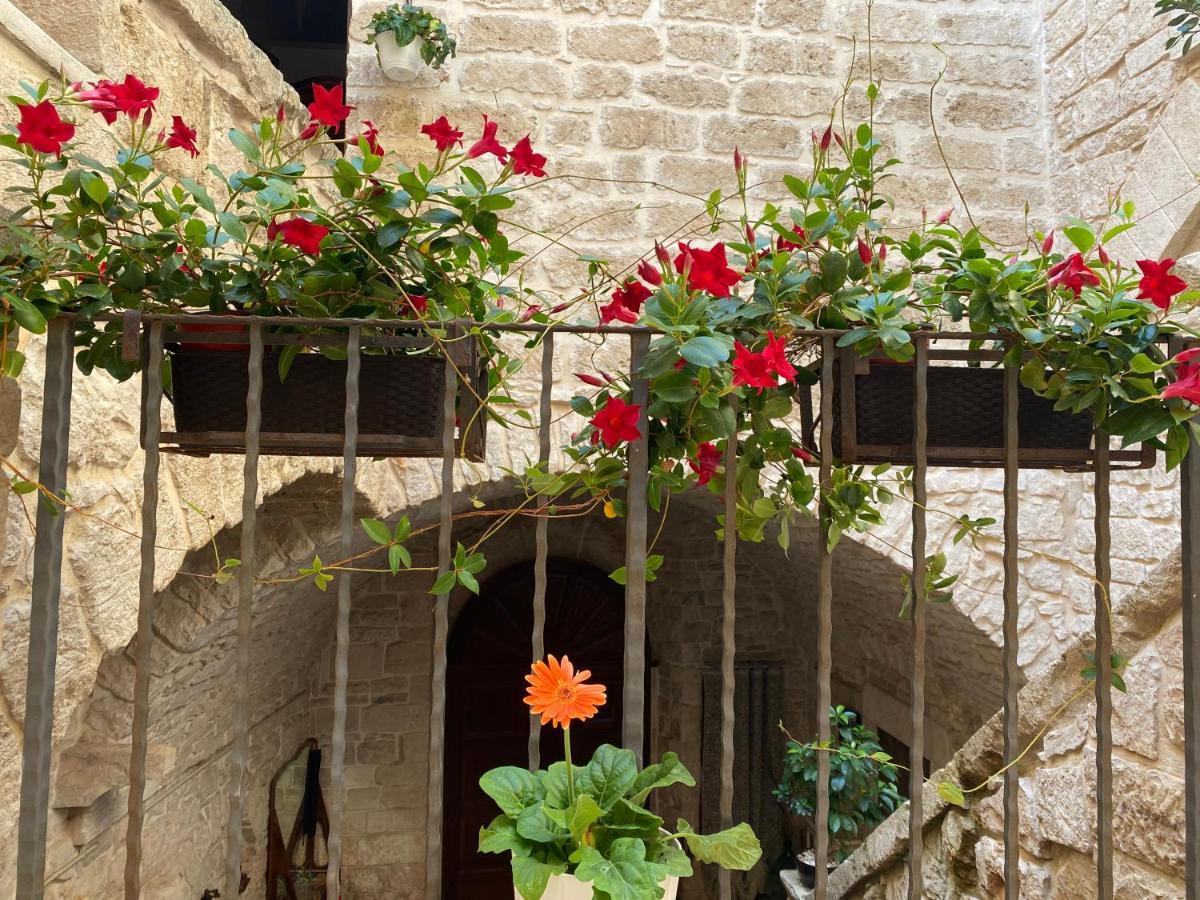 Palazzo Morola XIV Century Apartment Giovinazzo Ngoại thất bức ảnh