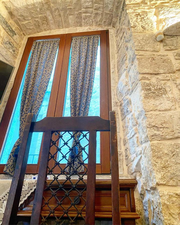 Palazzo Morola XIV Century Apartment Giovinazzo Ngoại thất bức ảnh