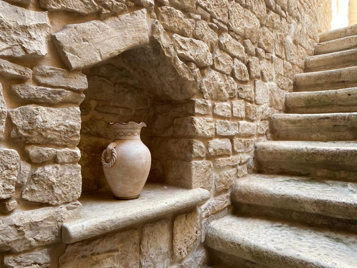 Palazzo Morola XIV Century Apartment Giovinazzo Ngoại thất bức ảnh