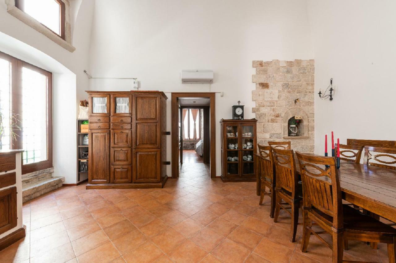 Palazzo Morola XIV Century Apartment Giovinazzo Ngoại thất bức ảnh
