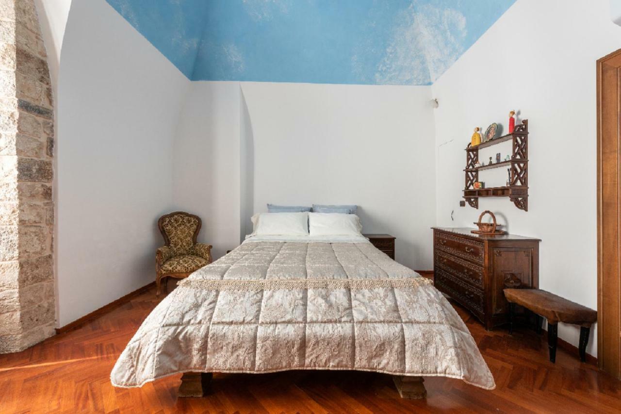 Palazzo Morola XIV Century Apartment Giovinazzo Ngoại thất bức ảnh