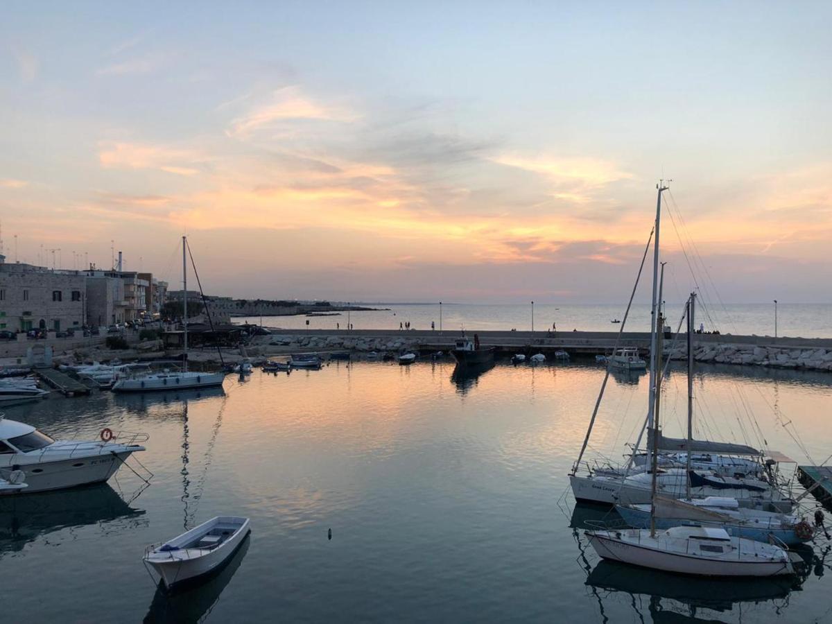 Palazzo Morola XIV Century Apartment Giovinazzo Ngoại thất bức ảnh