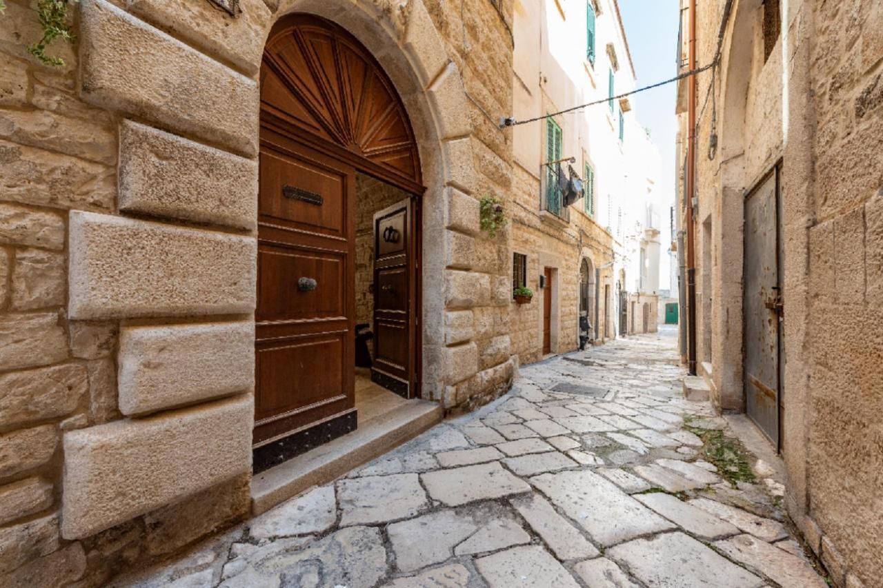 Palazzo Morola XIV Century Apartment Giovinazzo Ngoại thất bức ảnh